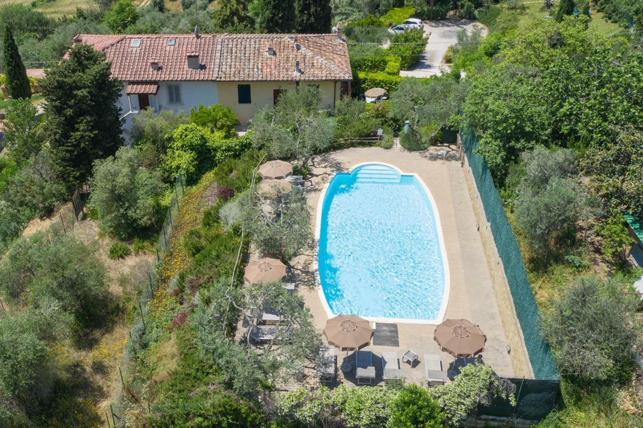 Country house Podere Oliveta *